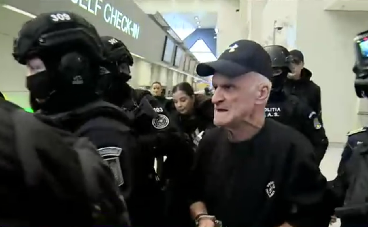 A vrut să cumpere FCSB de la Gigi Becali, acum a fost arestat pe aeroportul din București! La 69 de ani, controversatul afacerist a primit o pedeapsă de 11 ani de închisoare
