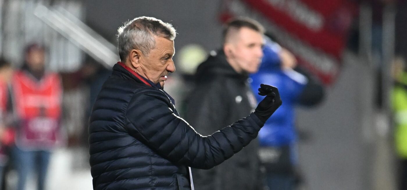 Amenzi la UTA înainte de meciul cu U Cluj! „Are ieșiri necontrolate”