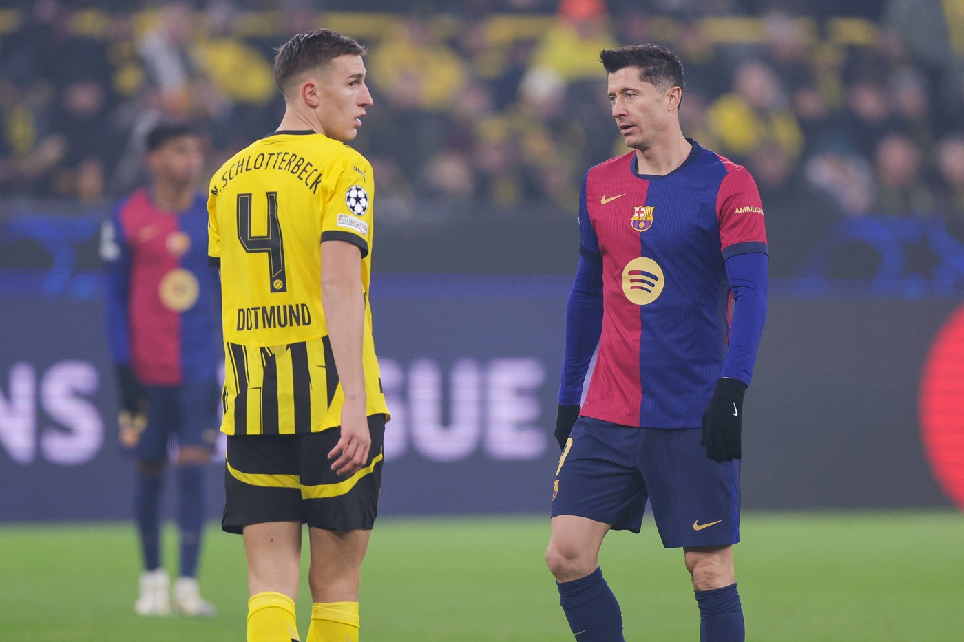 Borussia Dortmund – FC Barcelona 2-3, în etapa 6 din UEFA Champions League. Catalanii pleacă victorioși din Germania după „dubla” lui Torres