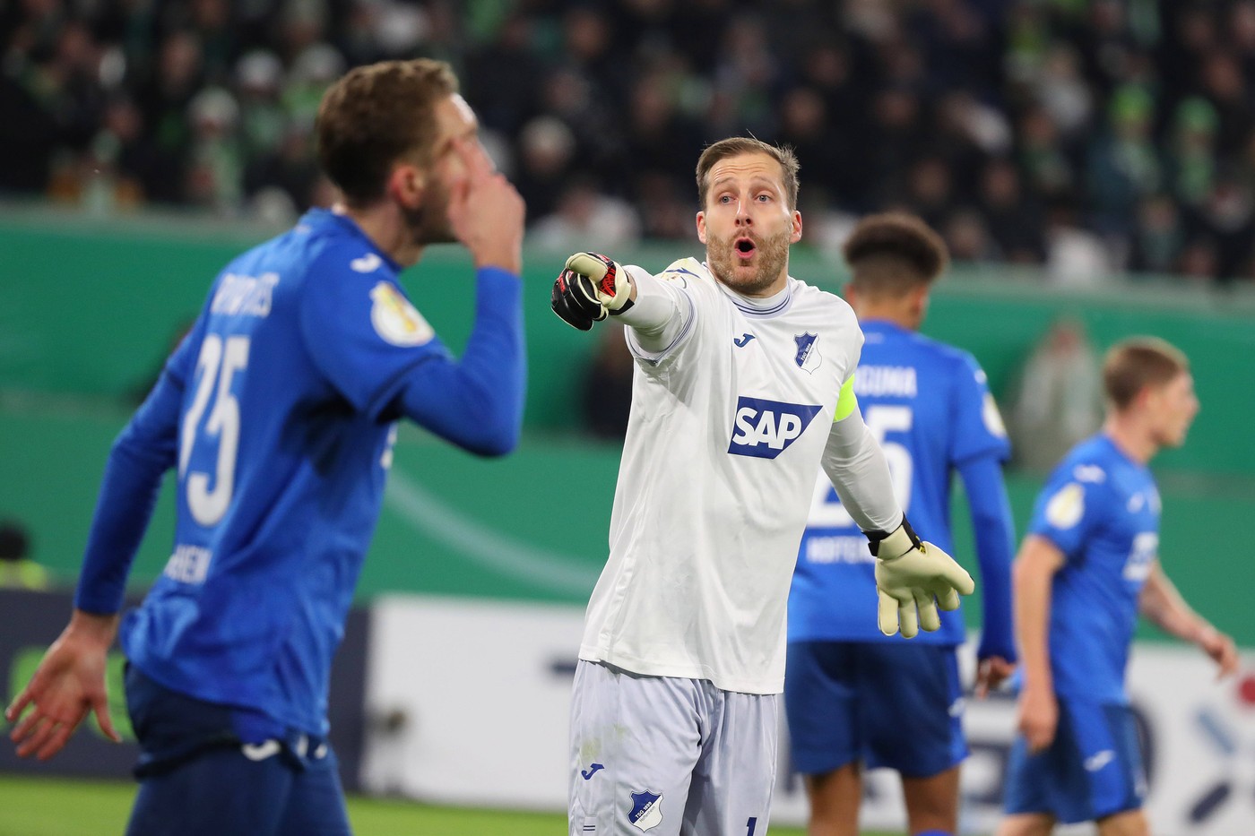Cât de slab este portarul lui Hoffenheim, viitoarea adversară a FCSB în Europa League: „Recunoaște și el”