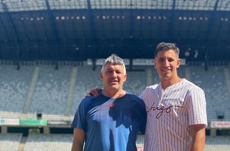 Cel mai exigent critic al fotbalistului etapei. „Nu este omul care să te felicite prea des”. Ce a pățit eroul lui „U” Cluj când a vrut să meargă la meciurile CFR-ului. INTERVIU