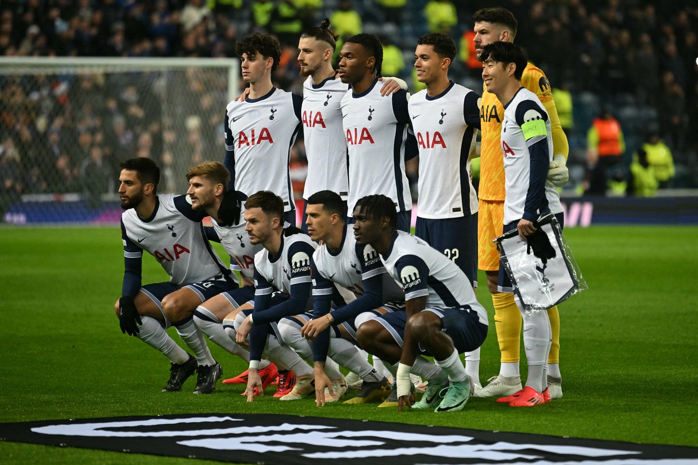 Coechipierul de la Tottenham a ieșit în presă pentru a-i face dreptate lui Radu Drăgușin: „Mereu sunt menționați ei!”. În ce companie selectă a ajuns internaționalul român