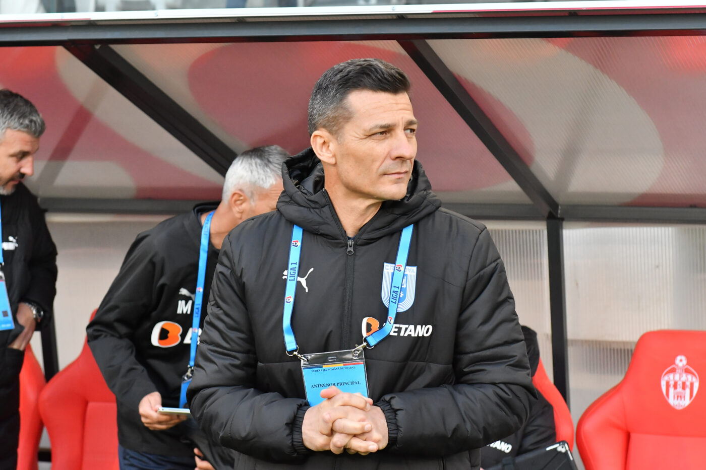 Costel Gâlcă promite că titlul vine în Bănie după 34 de ani: „Sper să fim Moş Crăciun… la vară”. Ce mesaj a transmis Mario Felgueiras