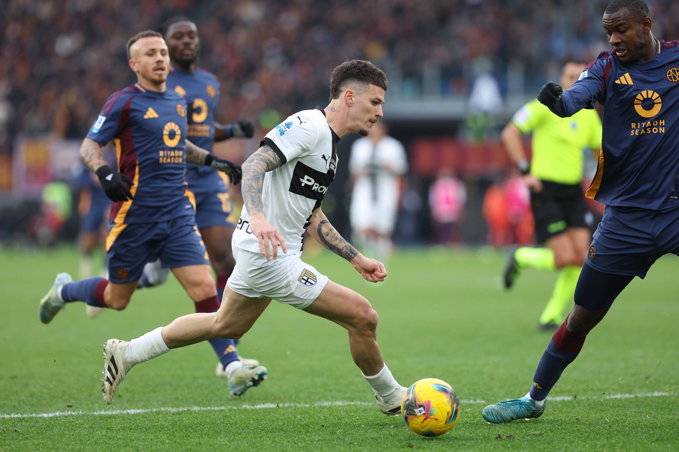 Cum a comentat Dennis Man umilința suferită în fața lui AS Roma: „Am făcut un meci groaznic!”
