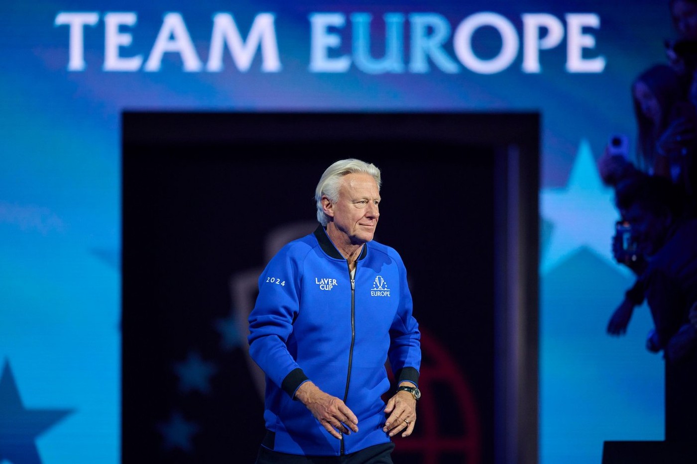 Cum arată la 68 de ani Bjorn Borg, marele duşman al lui Ilie Năstase. Şi-a făcut un selfie alături de cea de-a treia soție