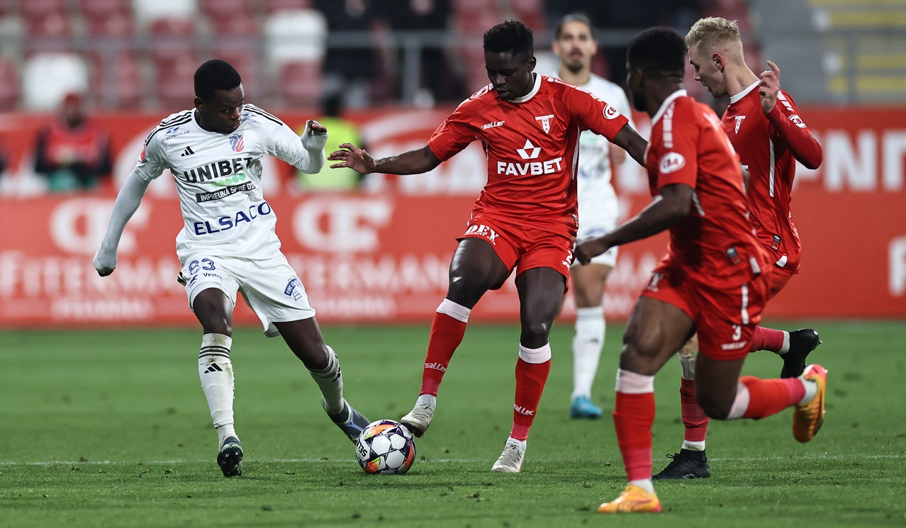 Echipa din Superliga vrea să se salveze de la retrogradare și anunță transferuri importante