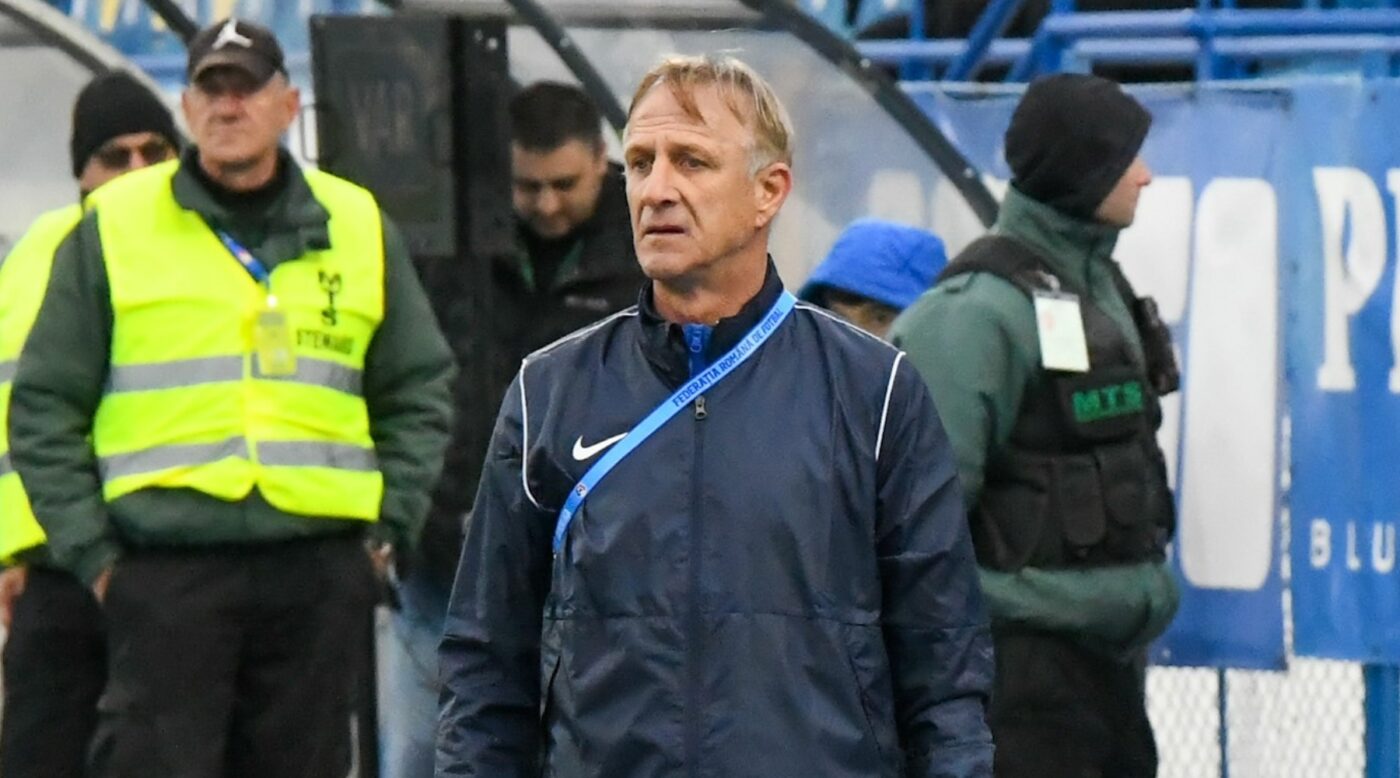 Emil Săndoi, uluit de erorile fotbaliștilor săi, după Poli Iași – Farul Constanța 2-2