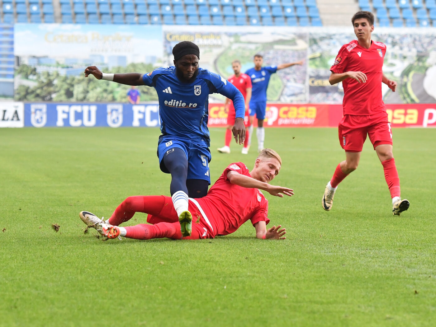 Sekou Sidibe și-a găsit echipă după despărțirea de FCU Craiova! Fotbalistul care a fost la un pas de FCSB a semnat în Belgia