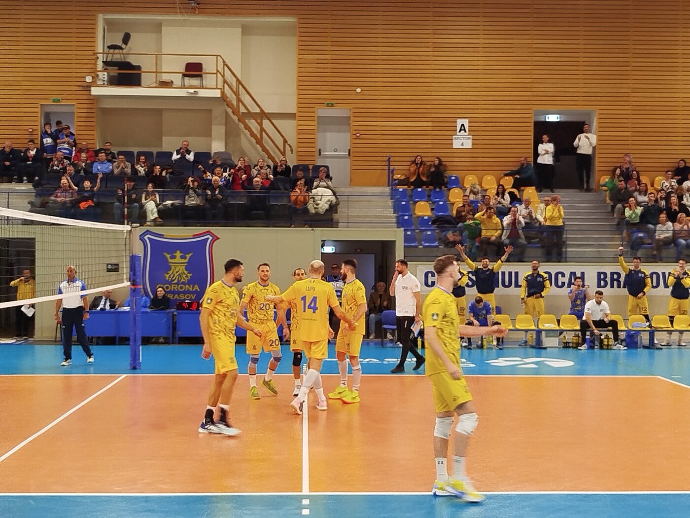 Corona Brașov, victorie clară cu estonienii de la Selver Taltech Tallin în optimile CEV Cup. Laurențiu Lică: „Am trăit periculos”