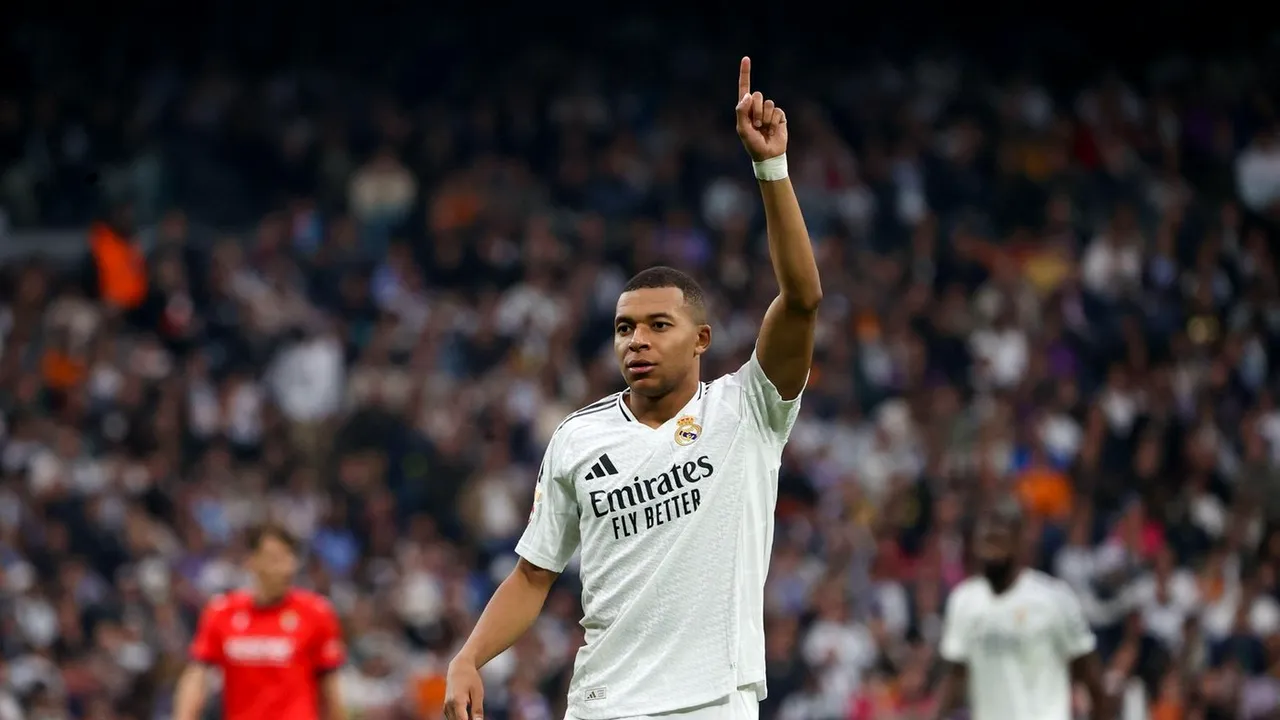 Lovitură teribilă pentru PSG în scandalul cu Kylian Mbappe: riscă depunctarea drastică și să nu mai poată face transferuri!