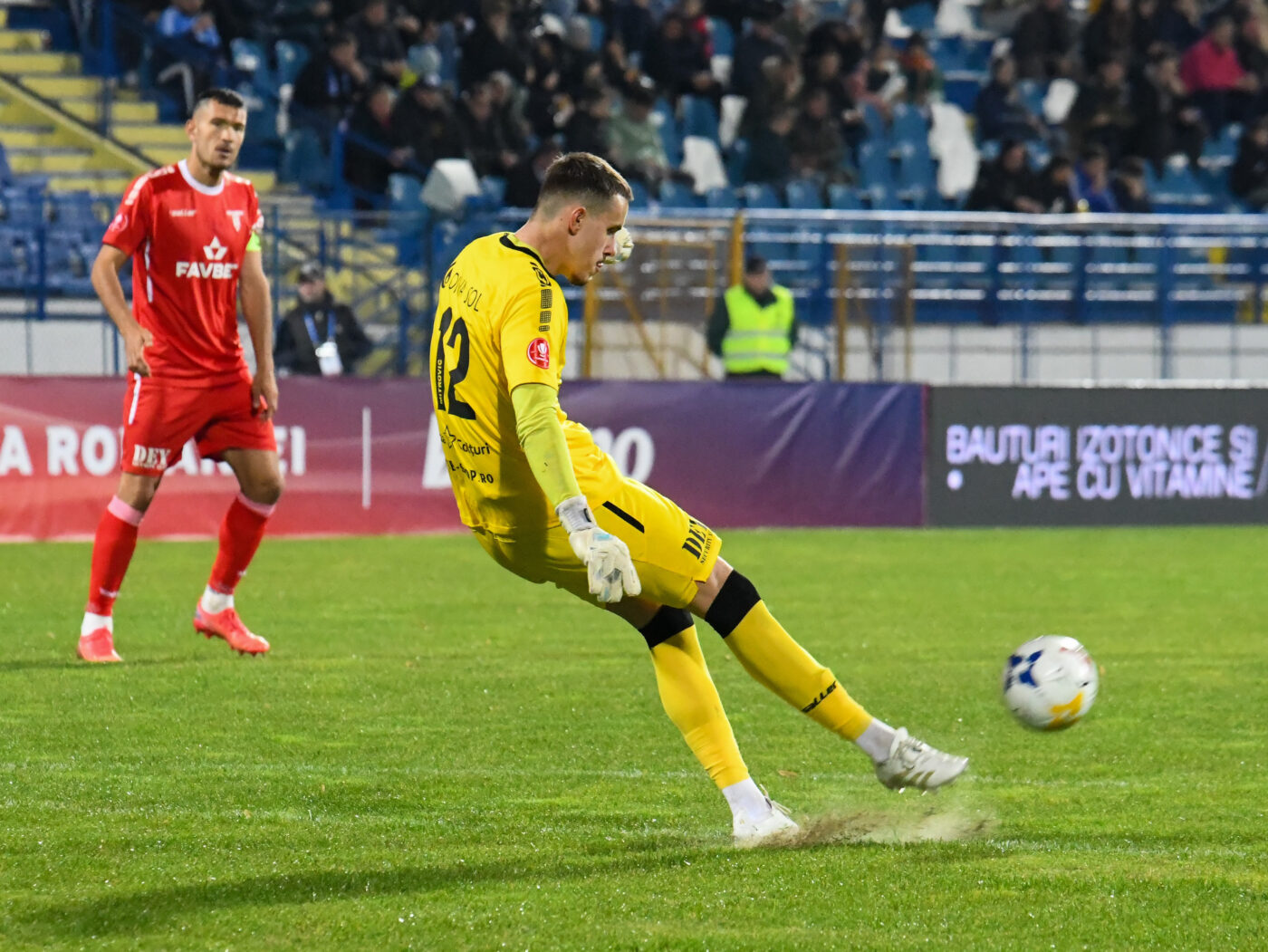 Mitrovic a debutat în poarta echipei UTA chiar în ziua morții lui Helmut Duckadam: „M-a văzut la un meci și am apărat un penalty”