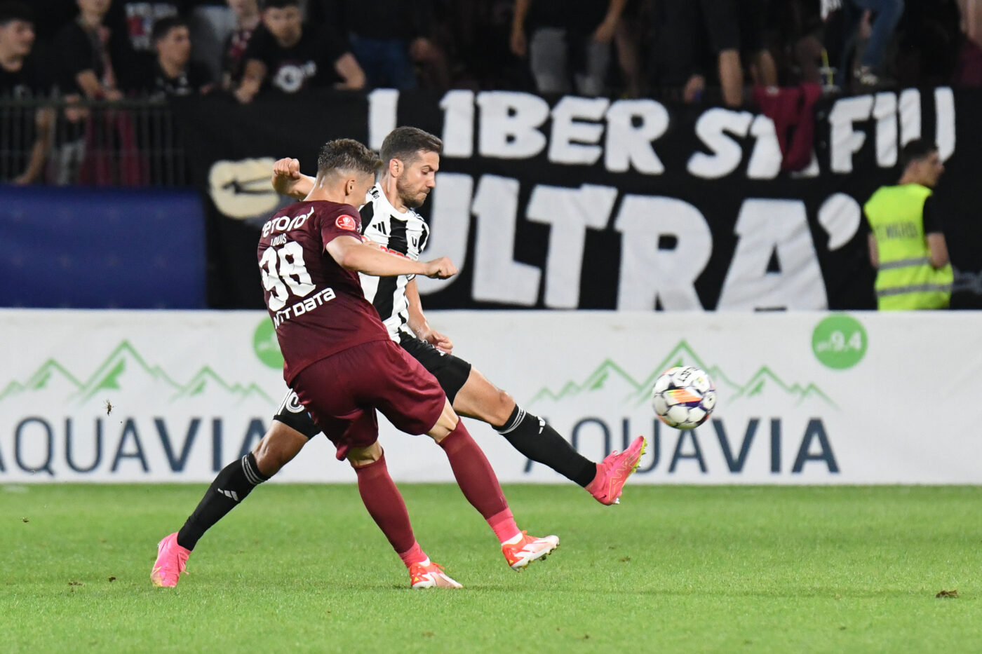 O echipă din Superliga va deveni noua forță financiară a României: Banca Transilvania ar urma să bage 15.000.000 de euro pentru a rivaliza cu FCSB și Gigi Becali!