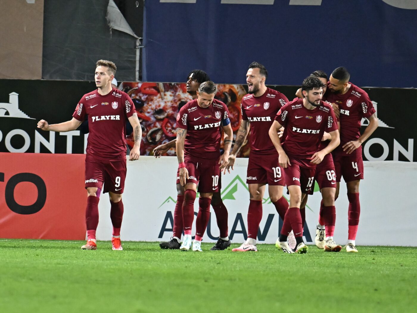 Primul jucător care pleacă de la CFR Cluj. Surpriza e totală! Dan Petrescu a luat decizia. EXCLUSIV 