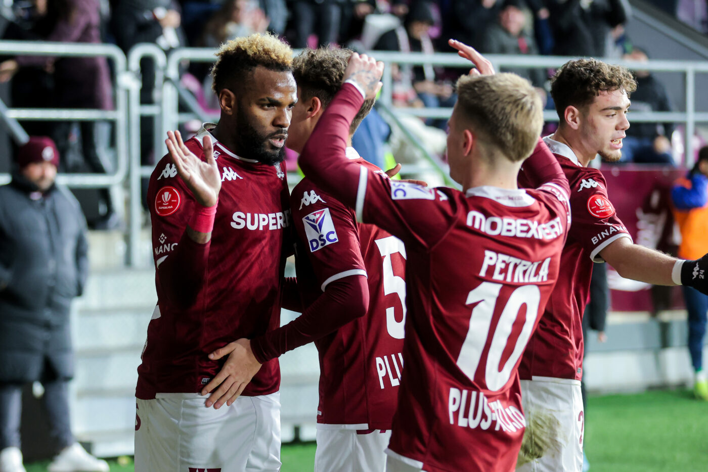Rapid București – Gloria Buzău 2-0, în etapa 20 din Superliga. Echipa lui Marius Șumudică răpune ultima clasată și ajunge la un punct de play-off