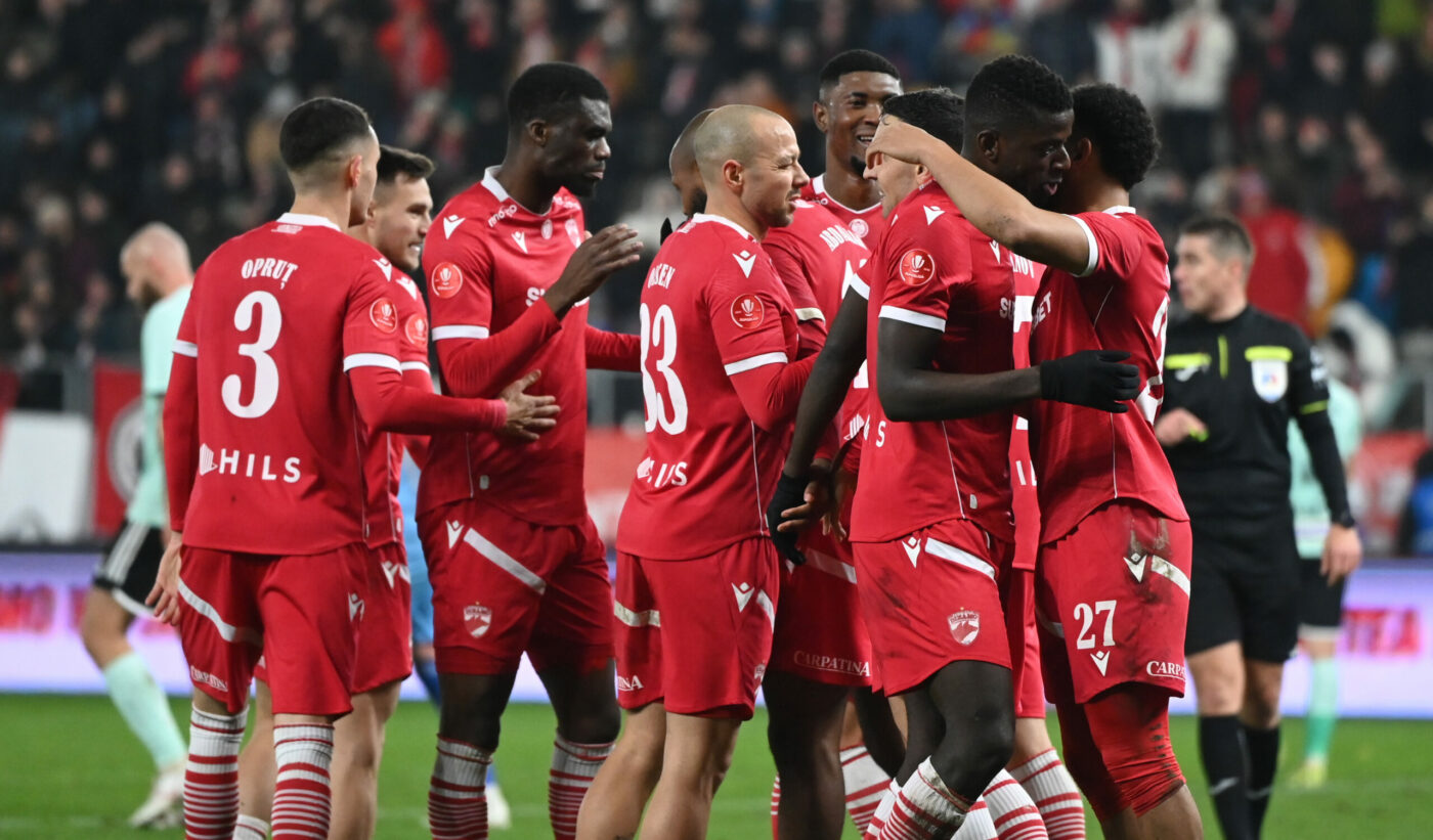 S-au rupt și nu mai joacă la Dinamo tot anul