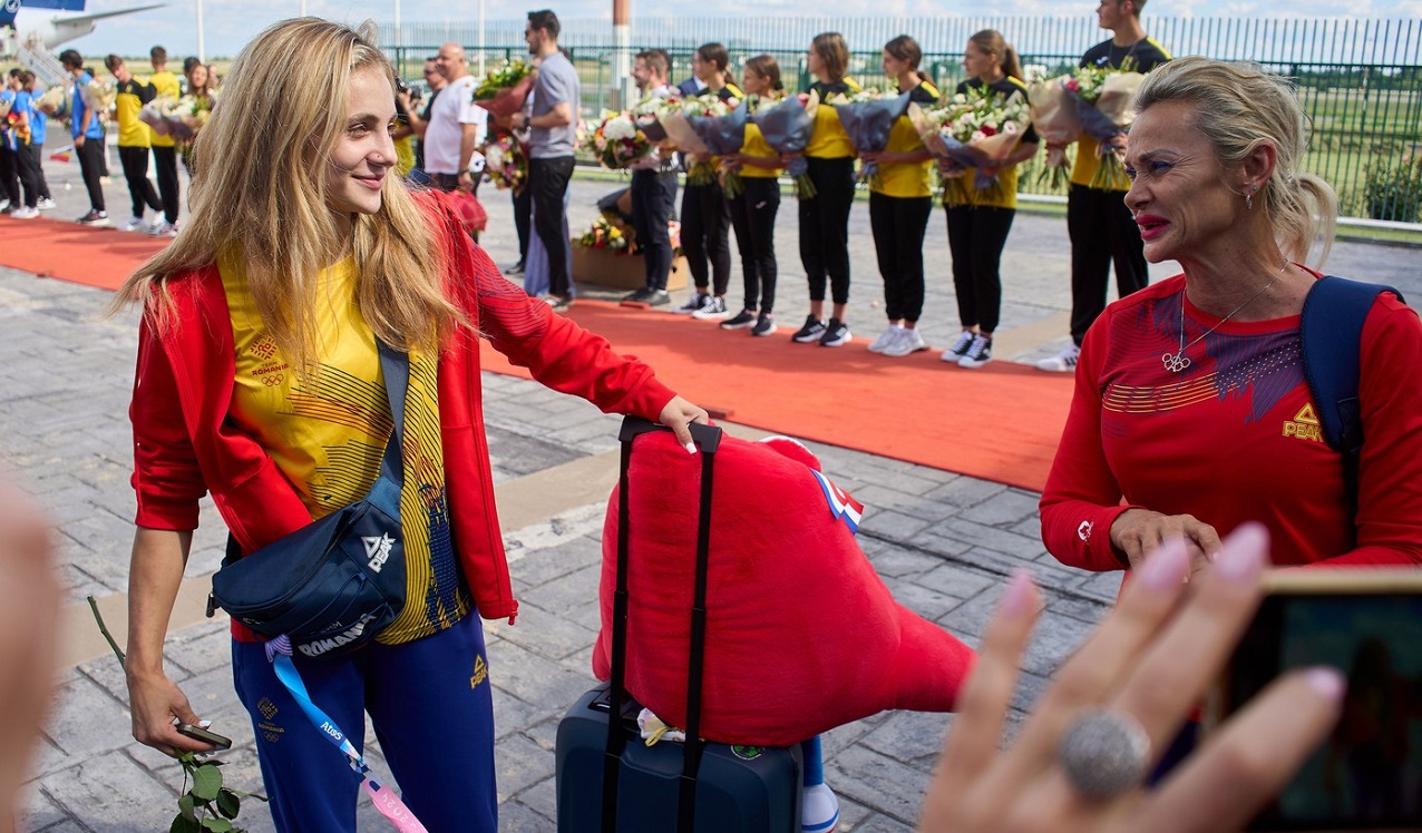 Sabrina Voinea nu s-a mai retras din activitatea de gimnastă și a făcut un gest de suflet înainte de Crăciun