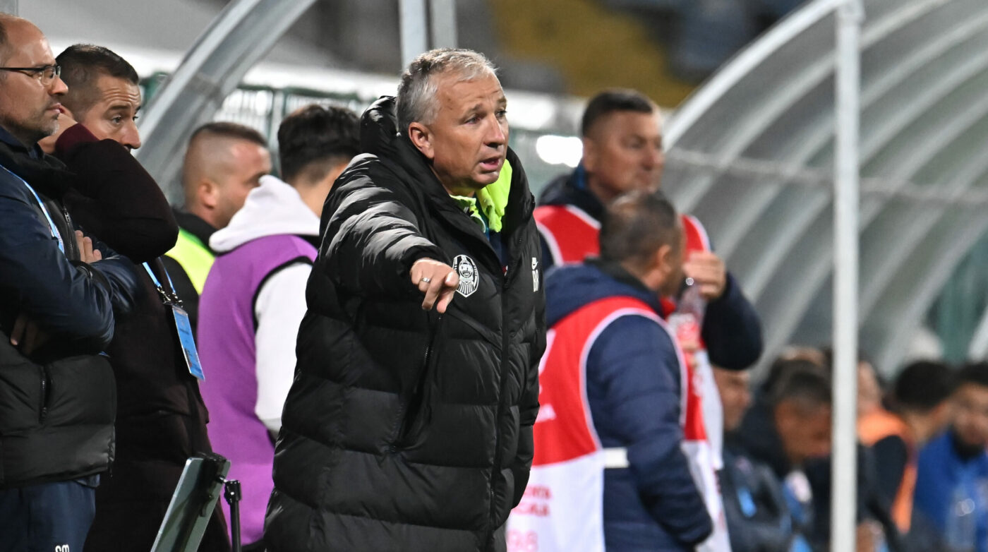 Soția lui Dan Petrescu a postat mesajul chiar când zvonul că Nelu Varga îl va demite pe antrenor de la CFR Cluj e tot mai puternic