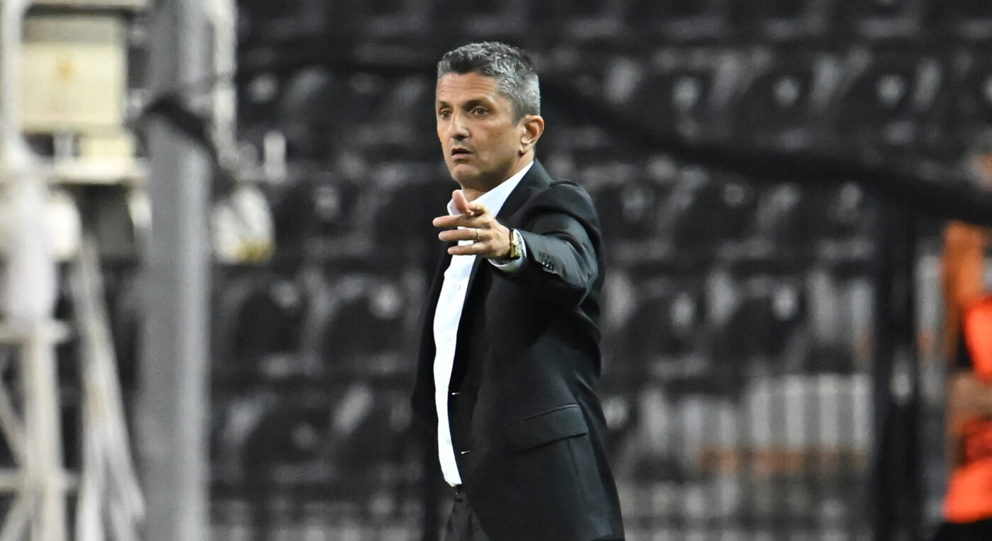 Suspendare istorică pentru Răzvan Lucescu, după scandalul-monstru de la meciul cu AEK Atena: ratează aproape tot sezonul! Reacție fără precedent a clubului PAOK Salonic: „E rezultatul unei politici care îl vrea vinovat de toate relele fotbalului grec!”