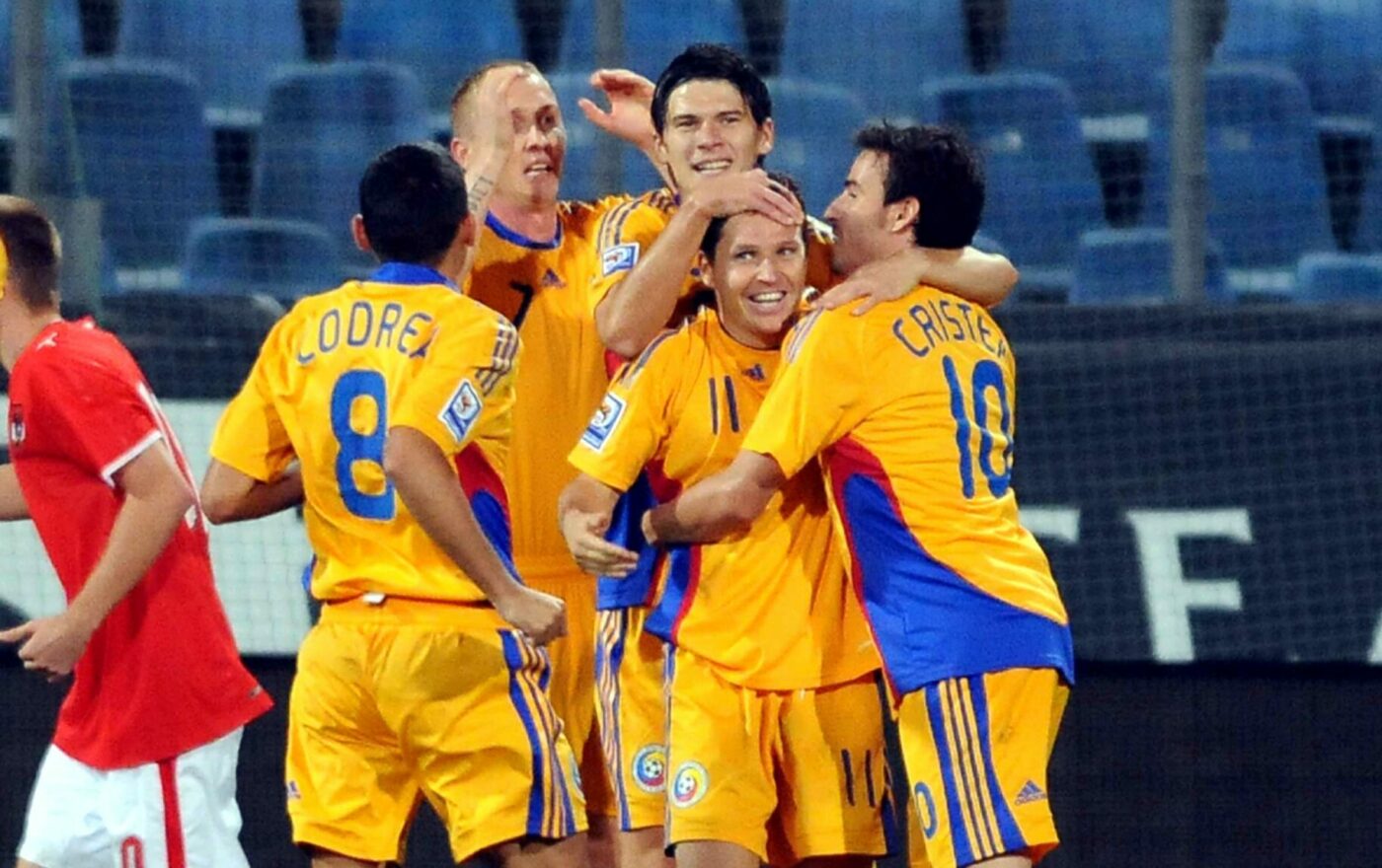 Tatăl fotbalistului din naționala României, coleg de generație cu Mutu şi Chivu, a dispărut fără urmă. Misterul şoferului de TIR căutat de un oligarh celebru şi pe care nu l-a găsit nici KGB