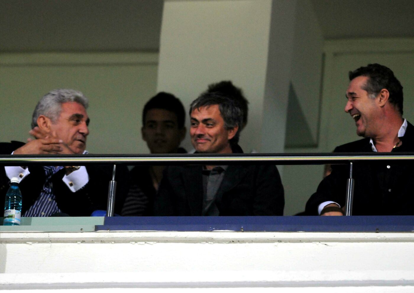 Transferurile pe care Gigi Becali le face la FCSB, după o discuție purtată de Jose Mourinho cu Giovanni Becali