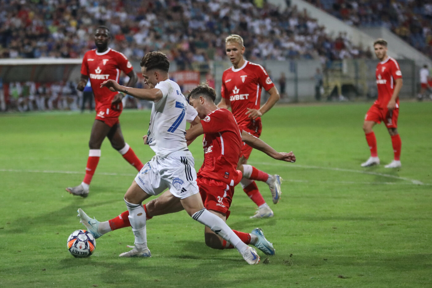 UTA Arad – FC Botoșani, Live Video Online de la 17:00 în etapa 21 din Superliga. Meci de totul sau nimic pentru ambele echipe