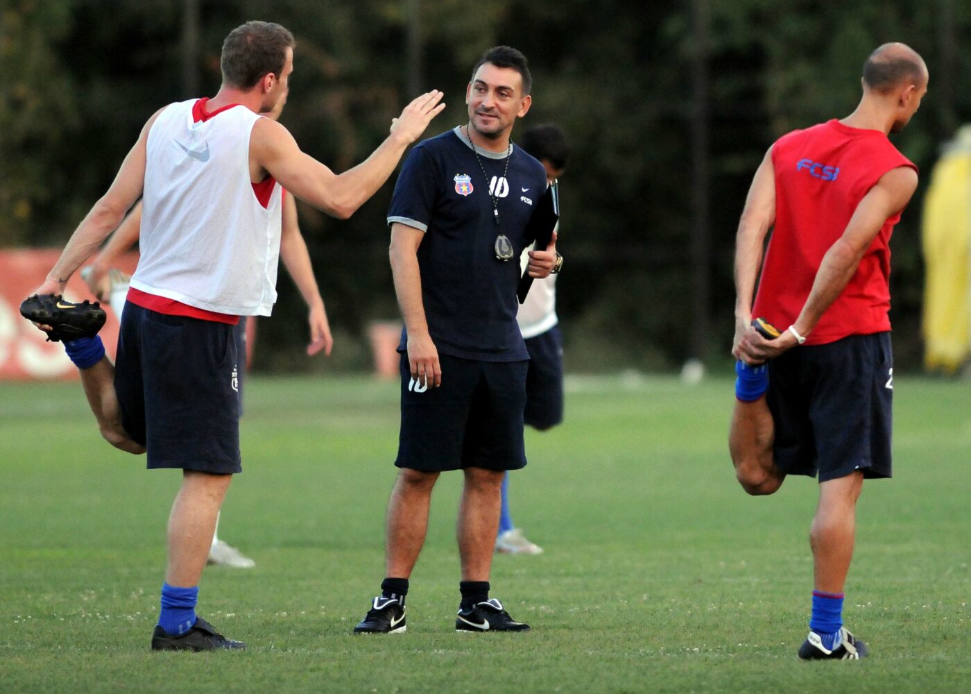 „Bă, ce faci?”. Ilie Dumitrescu a mărturisit de ce a plecat de la FCSB și care a fost ultima discuție cu Gigi Becali, după ce a demisionat
