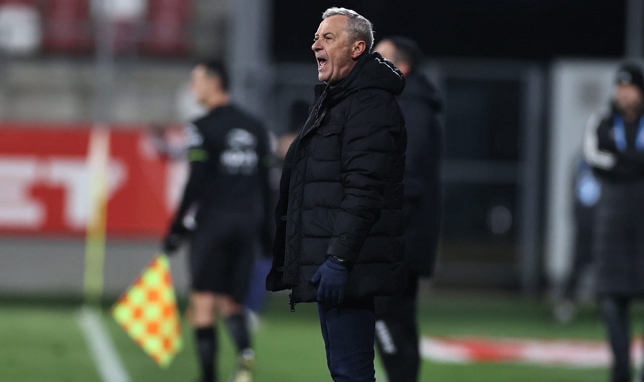 „Vreau fotbaliști cu sânge în instalație!”. Mircea Rednic a anunțat alte transferuri la UTA Arad și a lansat un mesaj clar pentru suporteri