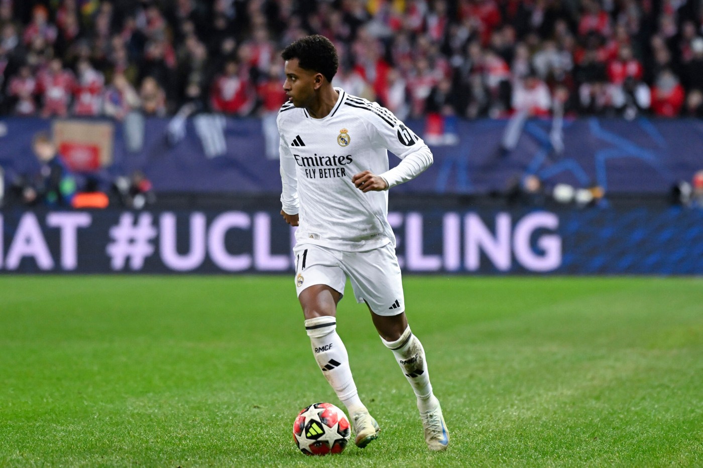 Arabii vor să îl îmbrace în aur pe Rodrygo. Real Madrid a cerut un miliard de euro pentru transfer