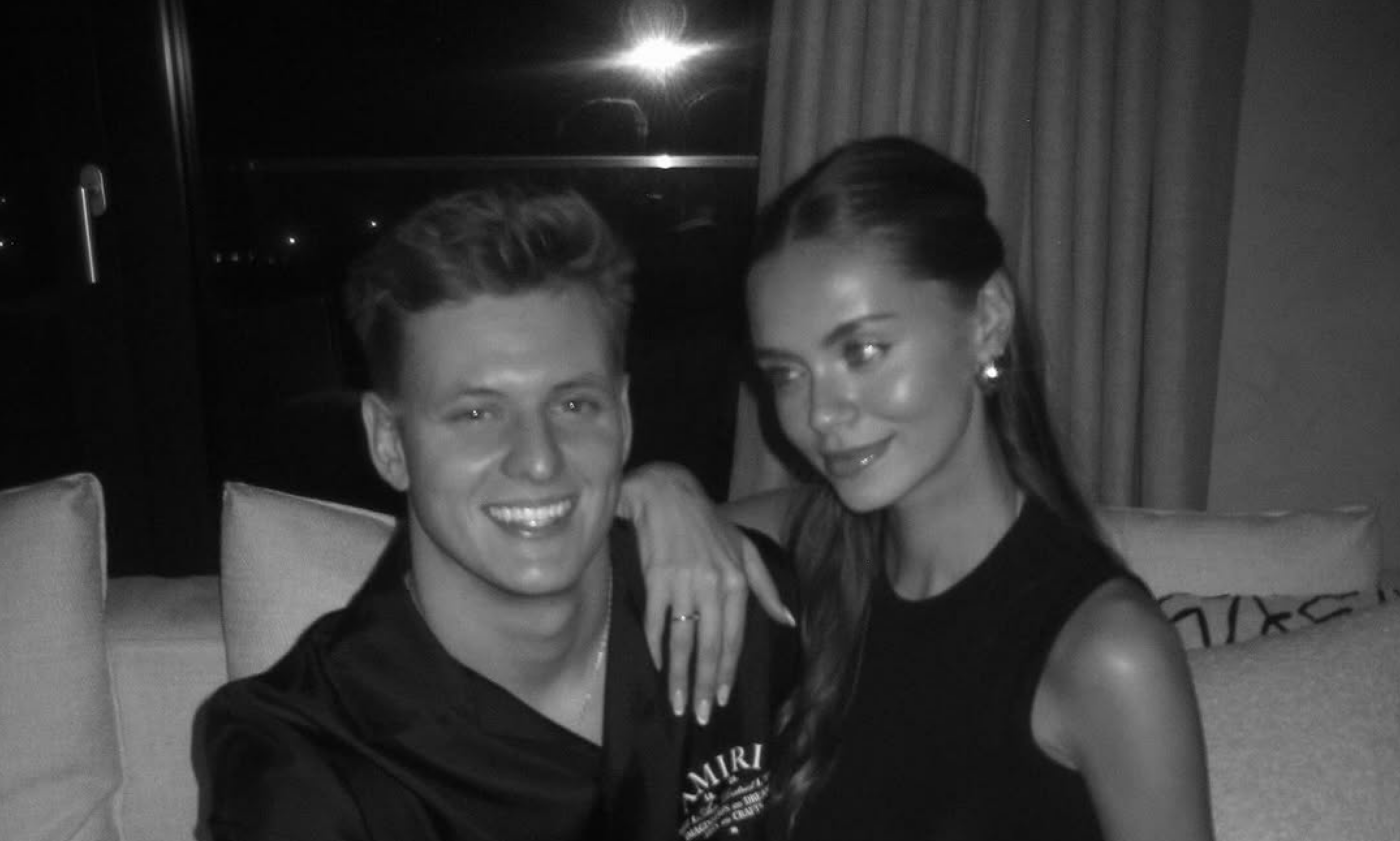 Blestemul relațiilor distruse din familia Schumacher ar fi ajuns și la fiul lui Michael! Reacția lui Mick Schumacher după ce a apărut zvonul că s-a despărțit de tânăra care are acces și la tatăl lui