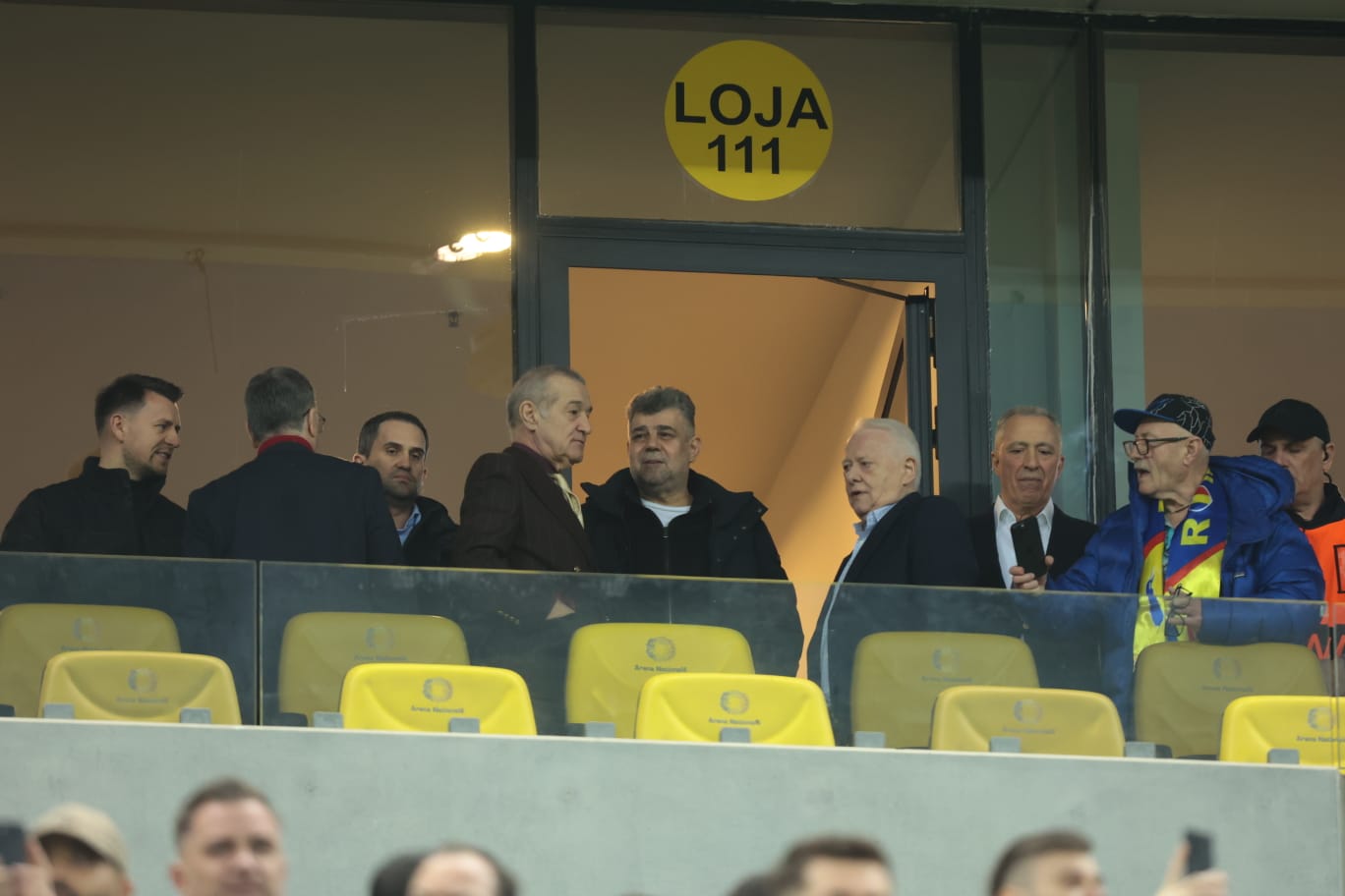 Ce a găsit Gigi Becali în loja sa de la Arena Națională, la meciul FCSB – Manchester United