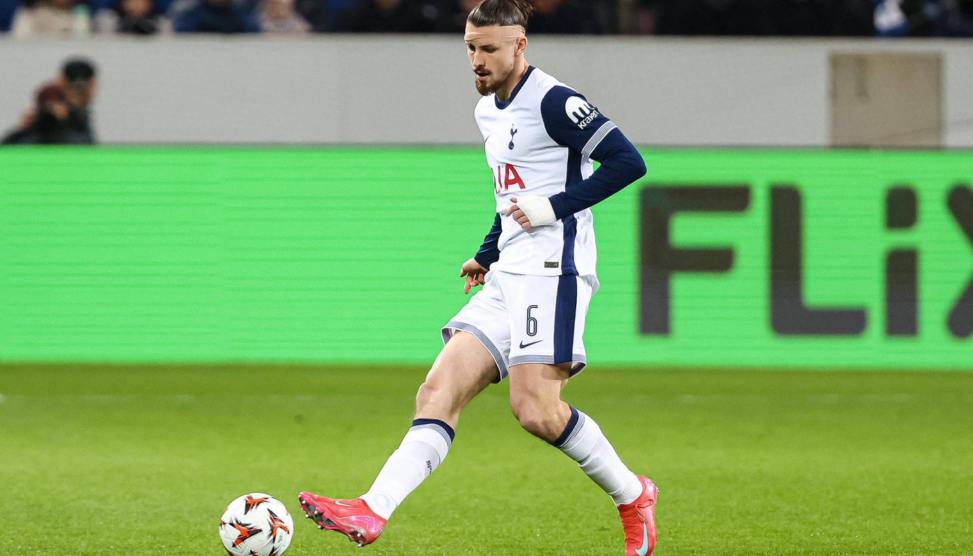 Ce veste pentru Radu Drăguşin. Ange Postecoglou a răspuns scurt: „Nu!”
