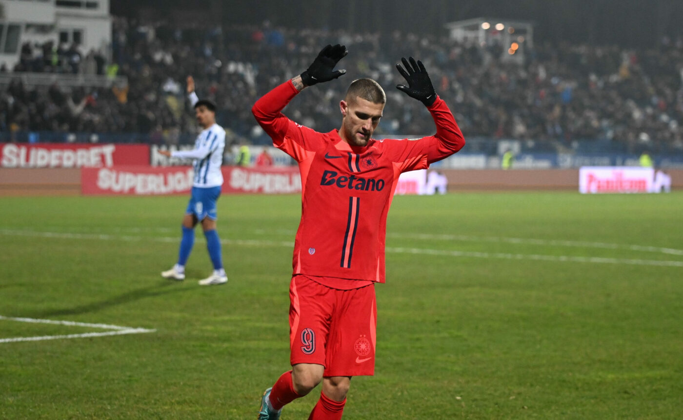 Cea mai controversată fază din Qarabag – FCSB. Arbitrul a dictat penalty pentru fault la Daniel Bîrligea, dar l-a anulat după intervenția VAR