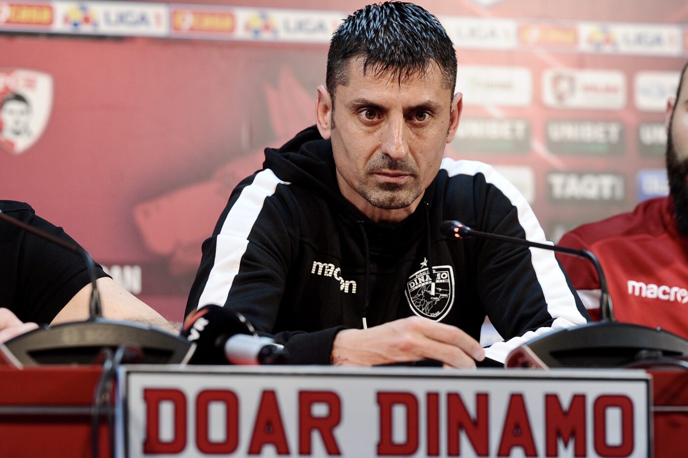 Cei trei fotbaliști cu care Dinamo trebuie să semneze! Ionel Dănciulescu a dat numele jucătorilor pe care „câinii” nu au voie să-i rateze