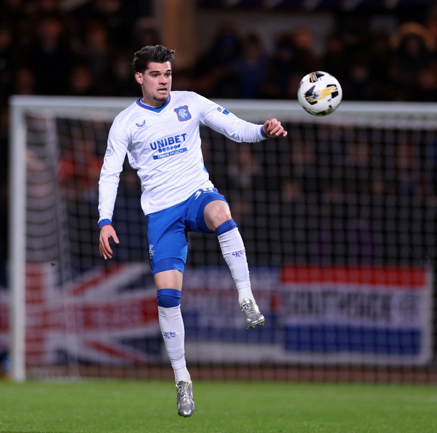 Cifrele lui Ianis Hagi în primele 45 de minute ale meciului Dundee – Rangers arată că decizia lui Clement e penibilă! Românul a avut 88 la sută acuratețea paselor