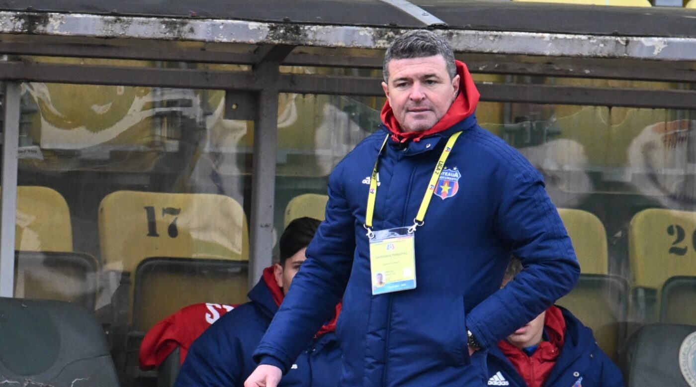 Comentatorii TV l-au făcut praf pe Daniel Oprița. Derapaj împotriva antrenorului de la Steaua: „Ai văzut câini să plece de la măcelărie? Stă pe 7.000-8.000 de euro”