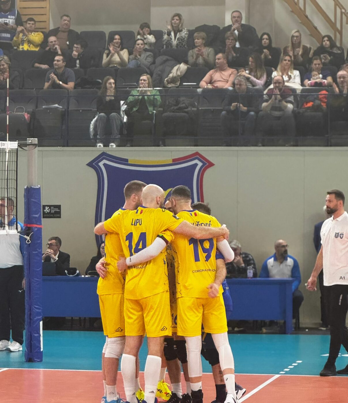 Corona Brașov nu i-a făcut față deținătoarei Ligii Campionilor. Primele reacții ale lui Laurențiu Lică și Bela Bartha după meciul cu „colosul” Trentino