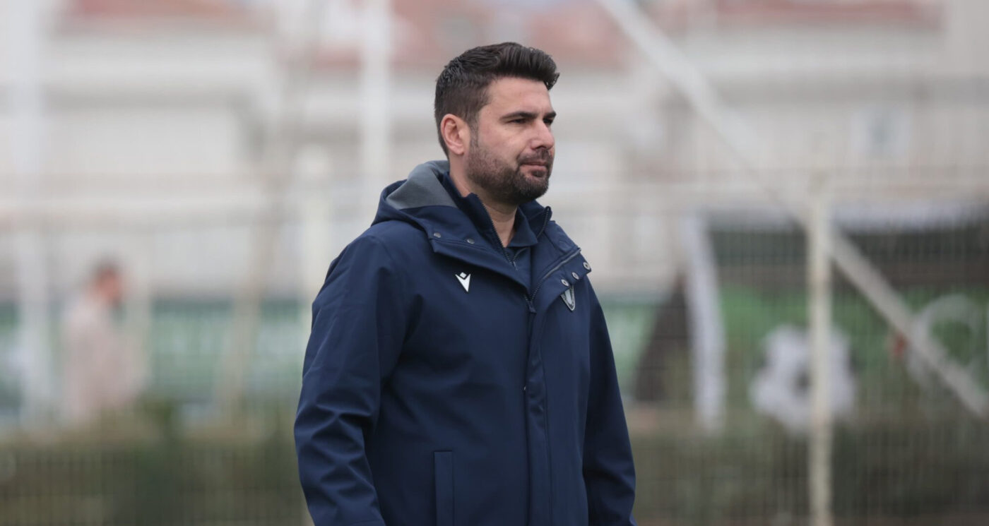 Cum şi-a dat seama Adi Mutu că Andrei Vlad e o țeapă pentru Petrolul Ploieşti: „Nu are mentalitatea corectă”