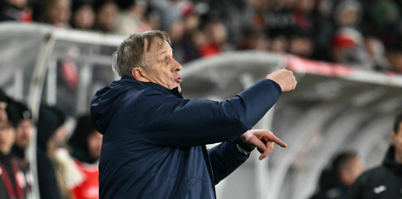 Emil Săndoi și-a reziliat contractul cu Poli Iași. Vasile Miriuță este așteptat în Copou. Anunțul clubului