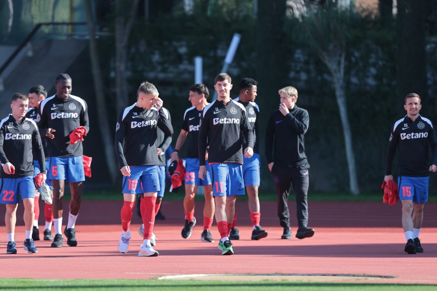 FCSB – Hamburg Live Video Online de la ora 14.00, primul amical al campioanei în cantonamentul din Antalya. Juri Cisotti este titular!