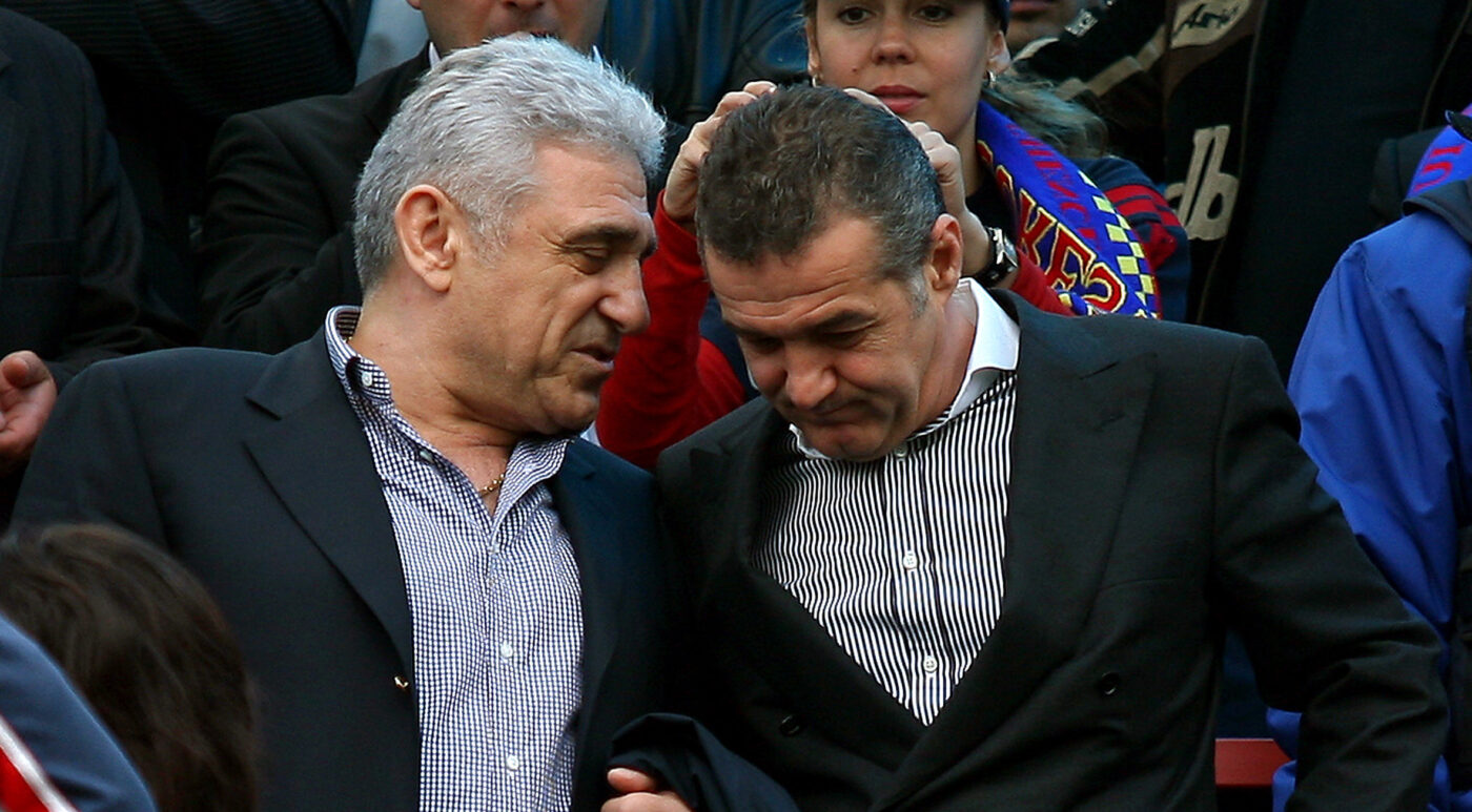 Gigi Becali i-a propus lui Giovanni Becali să cumpere FCSB la comun. „Te pui cu mine?”
