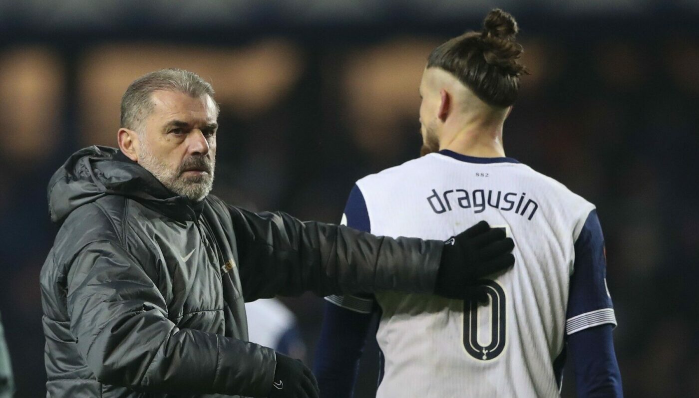 Lista celor 3 manageri din care Tottenham îl alege pe noul antrenor al lui Radu Drăguşin. Ange Postecoglou e demis 99 la sută