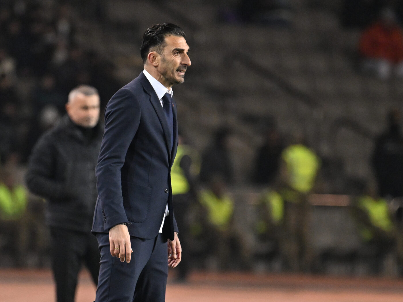 Mircea Rednic, mesaj tăios pentru Elias Charalambous înainte de UTA – FCSB: „ Acolo nu poți să fii antrenor principal! Nu trebuie să se supere”