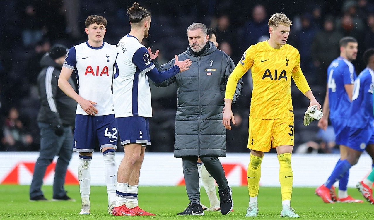 Radu Drăgușin, în istoria neagră a lui Tottenham. A bătut un record negativ vechi de 113 ani