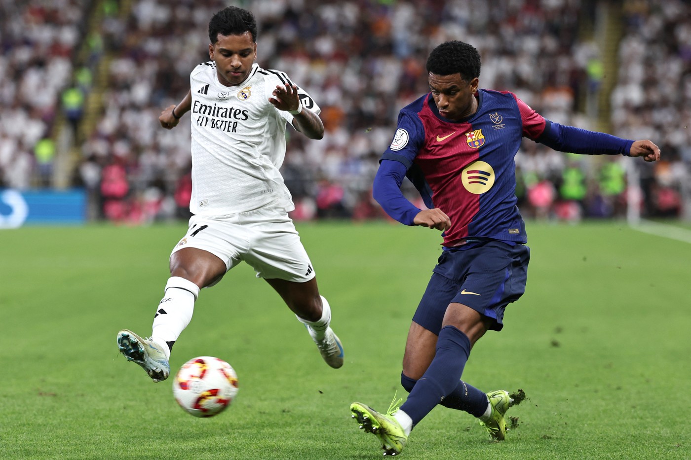 Real Madrid – Barcelona 2-5 Live Video Online, în finala Supercupei Spaniei. Catalanii gestionează excelent inferioritatea numerică