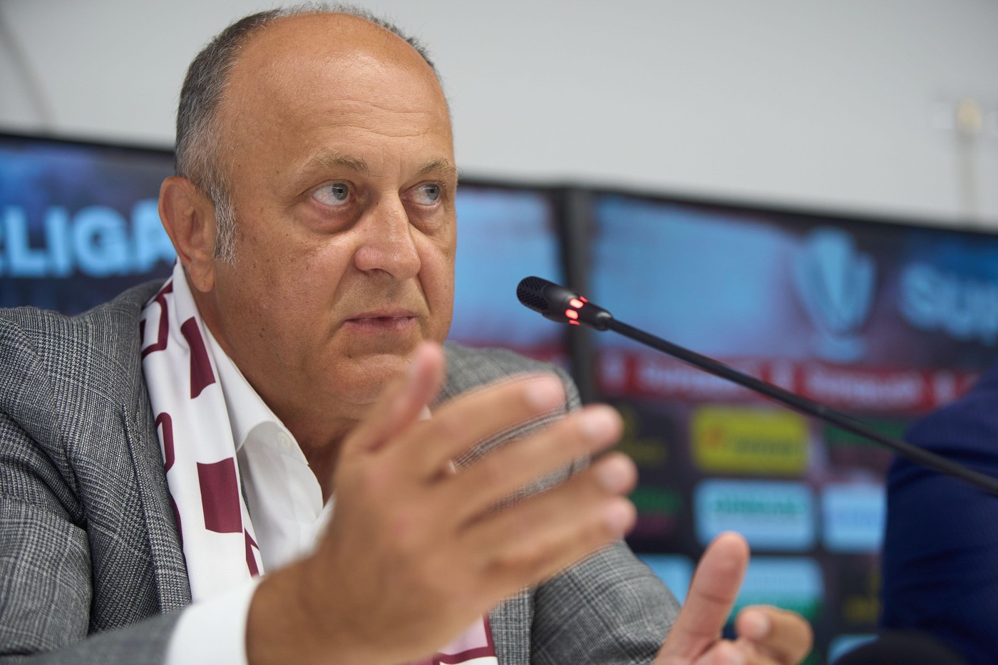 S-a aflat ce le-a spus Dan Şucu fotbaliștilor de la Genoa, în vestiar. „Ne-a vorbit despre proiect. Sunt bucuros că a preluat clubul și vreau să-i dedicăm o victorie”