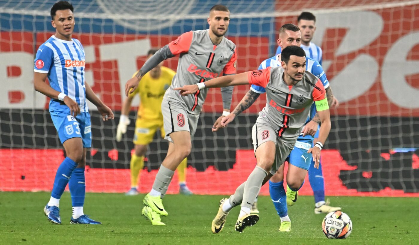Scandal între Adrian Şut şi Daniel Bîrligea la FCSB. Mijlocaşul l-a înjurat pe atacant, după un reproş primit, iar Pintilii şi Charalambous au intervenit rapid: „Ai ajuns tu să vorbeşti la echipa asta”