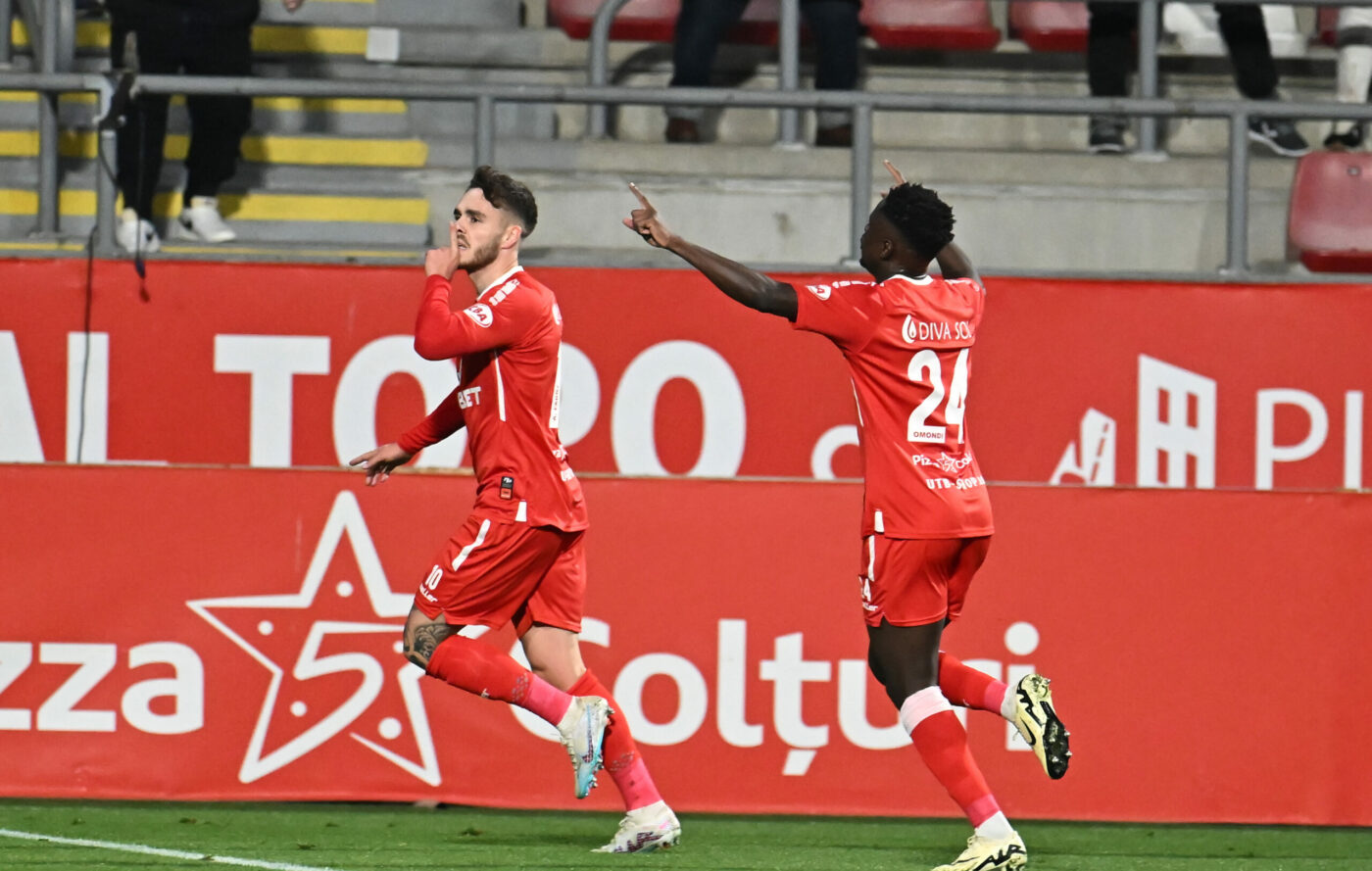 Și CFR Cluj l-a vrut pe Fabry! Mircea Rednic spune în ce condiții va ajunge slovacul la U Cluj și cine e jucătorul pe care-l va amenda