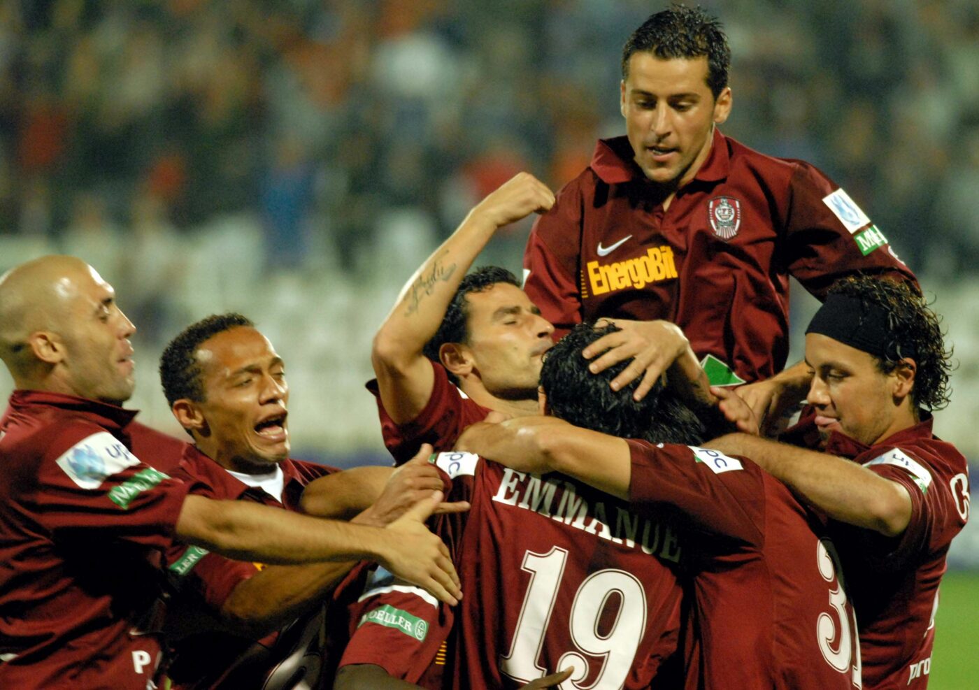 Și-a scos jucătorii la antrenament la ora 3:30 dimineața. Un fost golgheter din Superliga României are metode inedite de pregătire