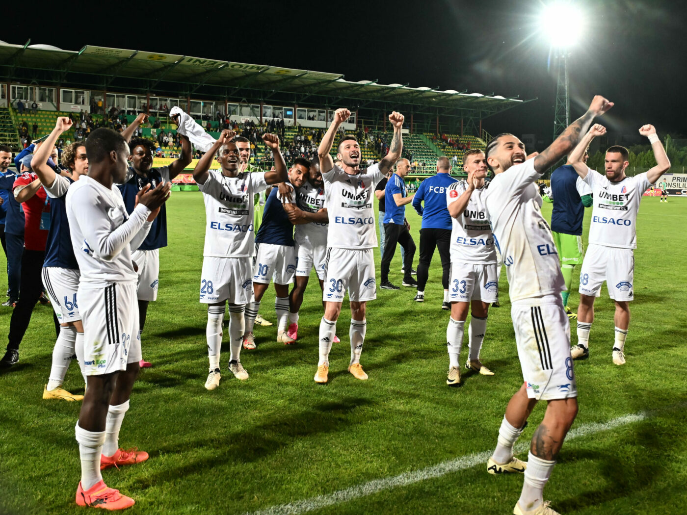 Soția fotbalistului român din Superliga a pierdut o sarcină: „Nu vreau să mă gândesc ce mi-a trecut atunci prin cap”