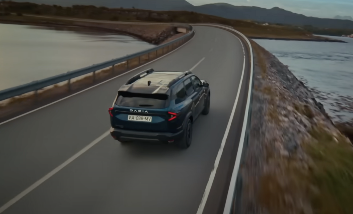 Italienii fac anunțul: „Dacia Bigster și MG HS se luptă pentru supremația SUV-urilor low-cost”
